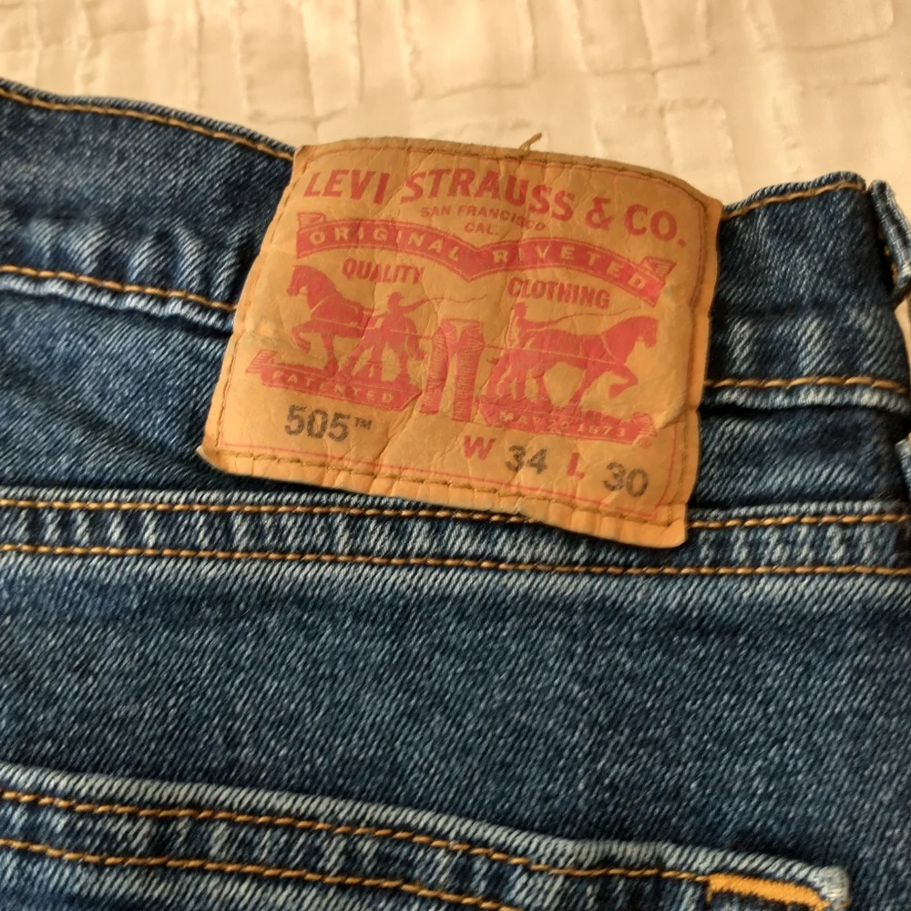 Levi 505 Jeans, Men's Size,‎ Waist 34, Length 30, Medium Blue, Straight Leg